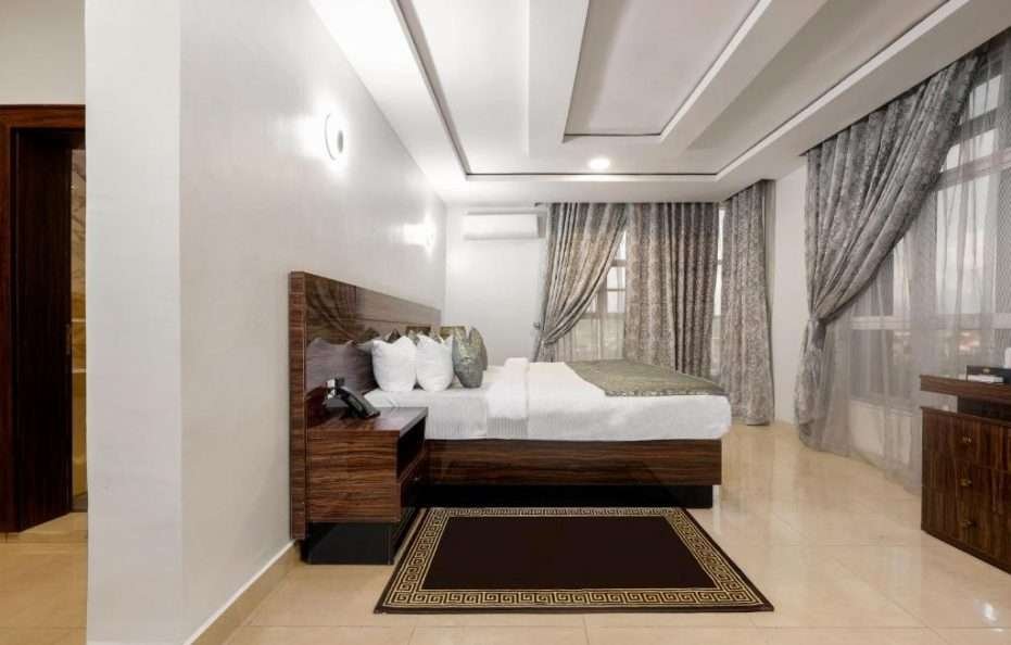 Aveon Hotel