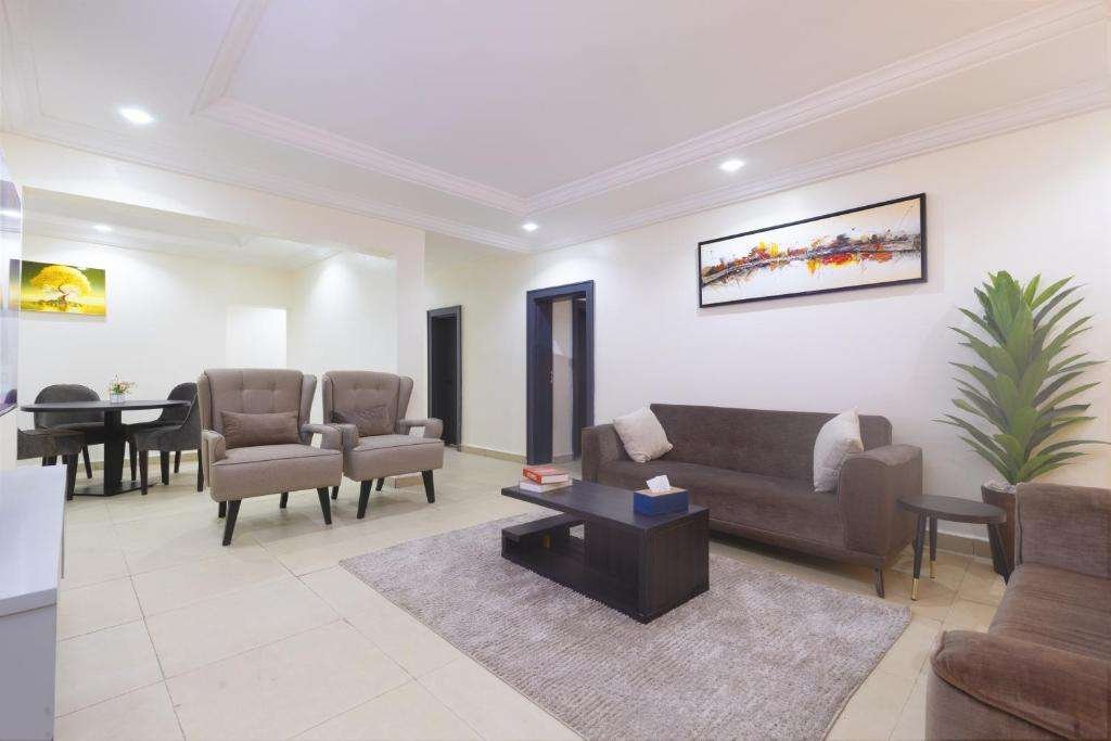 Three-Bedroom Standard Apartment at The Capital Apartments