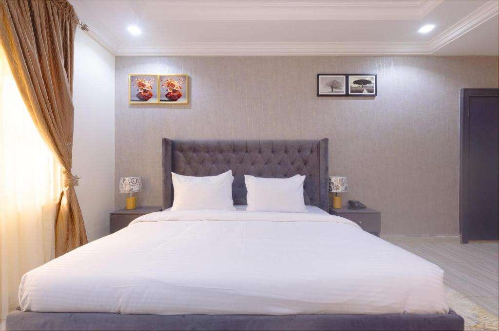 Three-Bedroom Standard Apartment at The Capital Apartments