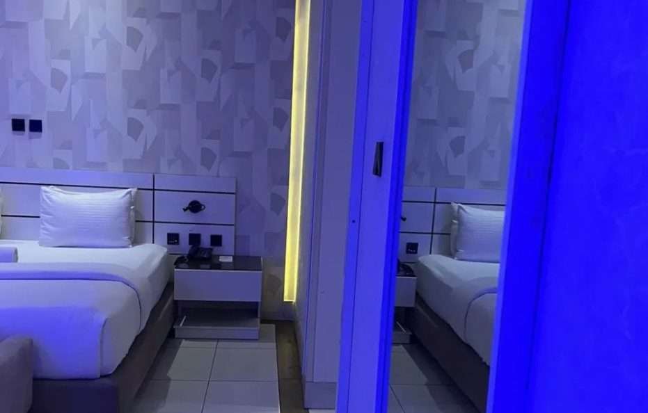 Demes Suite 2